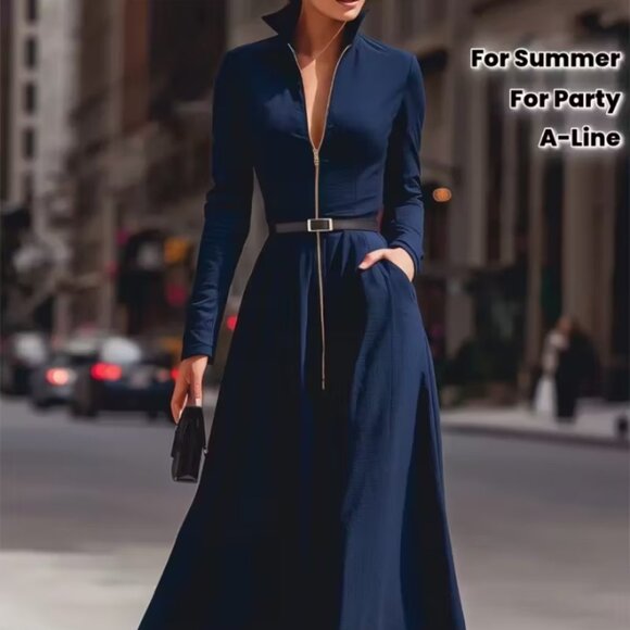 Elegant Floor-Length Evening Gown - Picture 1 of 4